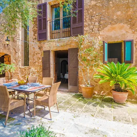 Villa Cortera 1