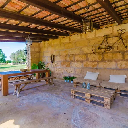 Villa Cortera 1 *